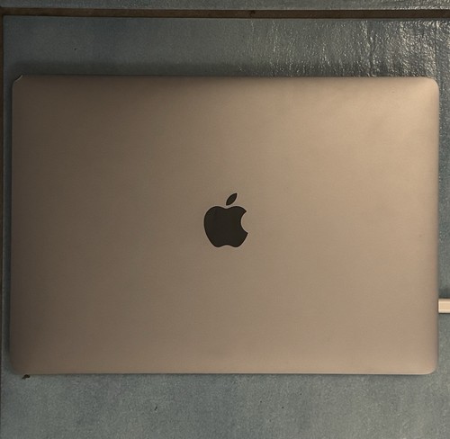 Macbook pro pollici - pro, 2017