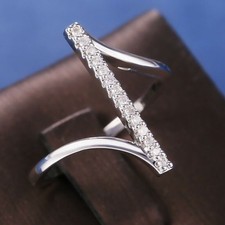 Anello di fidanzamento bypass