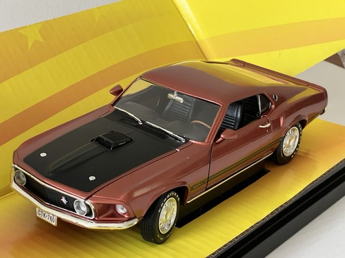 Ertl 1969 ford - 1:18, mustang