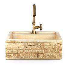 Lavello da esterno in pietra