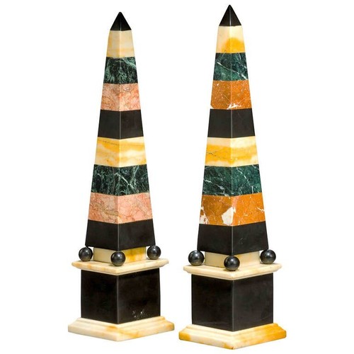 Obelisco marmo multicolore - in,