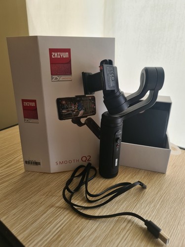 Zhiyun smooth gimbal - smooth, q2