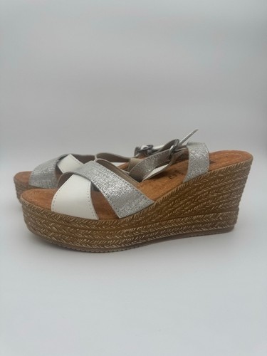 Sandali con zeppa - con,