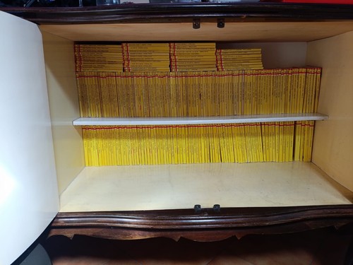 Stock 329 gialli mondadori - stock,