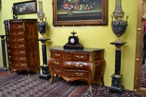 Coppia piedistalli con - di,