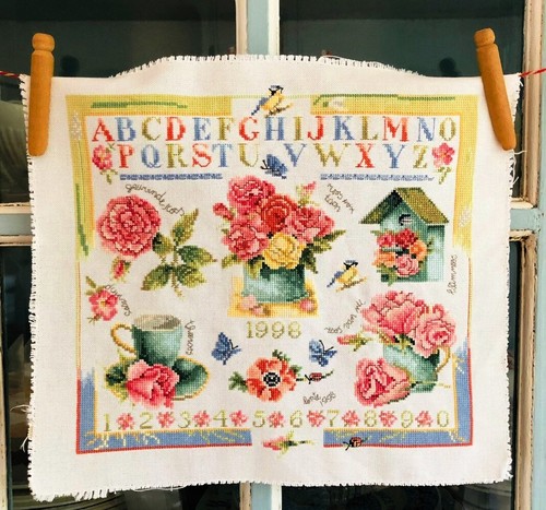Roses seasons sampler - seasons,