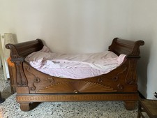 LETTO A BARCA ANTICO IN NOCE 1800 Ristrutturato