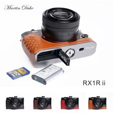 Custodia mezza fotocamera vera pelle per Sony RX1R II mark II M2 APERTA