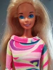 Barbie vintage con costume e piedistallo CON DIFETTI * **CAPELLI STUPENDI***