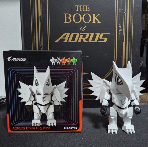 Aorus chibi figur weiß - figur,
