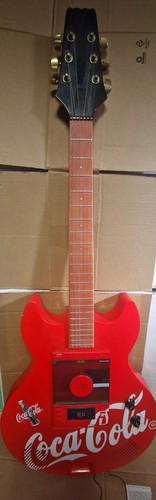 Chitarra pubblicitaria coca - chitarra,