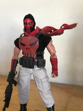 Mezco punitore rosso e - mezco,