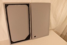 Due nuove griglie JBL L26 - 14 colori tessuto a scelta - nuovi distintivi metallo JBL