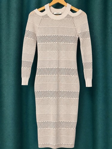 Robe guess - robe,