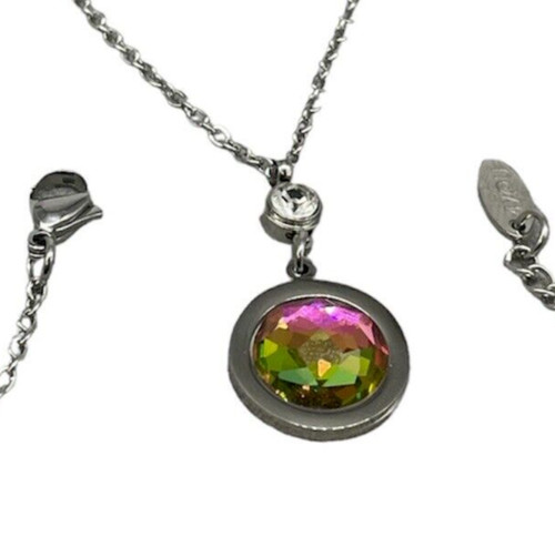 Collana femminile elegante