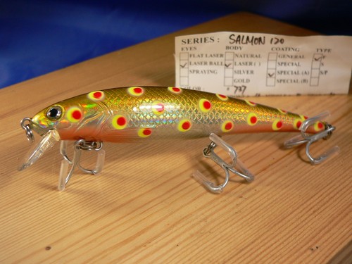 Salmon minnow floating - 1,