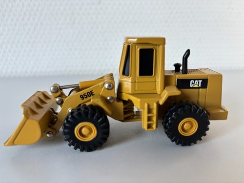 Pale gommate caterpillar 950e - pale,