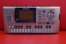 Sequencer Yamaha QY 100 U2709