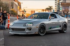 Toyota supra trasparente DRL