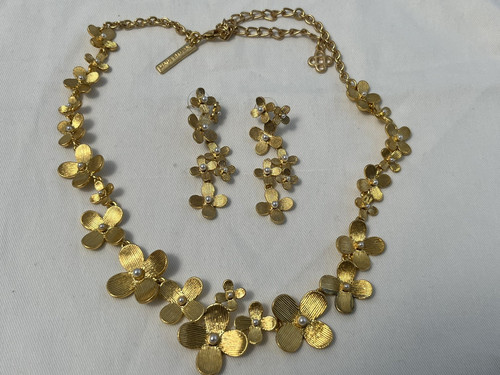 Collana orecchini ortensia - e,
