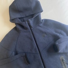 READ!!! Nike Tech Fleece