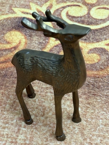 Stupenda statua cervo ottone - stupenda,