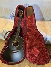 Chitarra acustica Taylor