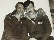 Tronchetti ragazzi senza