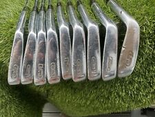 BELLISSIMO SET DI FERRI MIZUNO TP-11 LAME CON IMPUGNATURE GOLF PRIDE NUOVE. REGOLARE