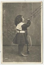 CARTOLINA ANTICA DI BIMBA CHE SUONA TROMBA TROMBETTA SPEDITA COME BUONA PASQUA