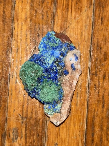 Minerali cristalli di - *,