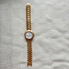 Seiko Sports 50 Quartz Gold