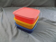 3 Tupperware Lunch-It Contenitori Pasti Snack Divisi Coperchi 550ml Blu Giallo Rosa
