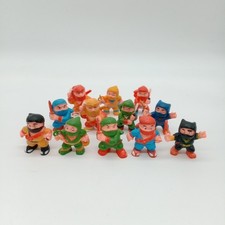 Lotto 12 Ninja Vinyl Figure