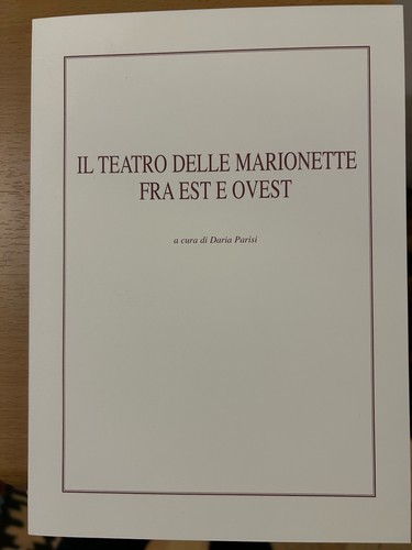 Teatro delle marionette - delle, fra