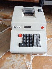 Calcolatrice meccanica anni 60 Olympia AE F 51 perfettamente funzionante