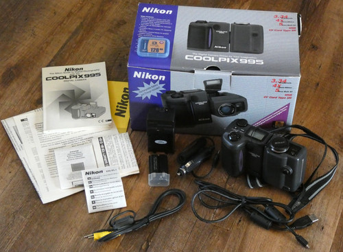 Fotocamera digitale nikon - fotocamera,