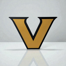 Targa logo lettera V stampata