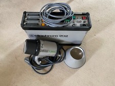 ELINCHROM 202 GENERATORE FLASH STUDIO + Torcia 2000 W