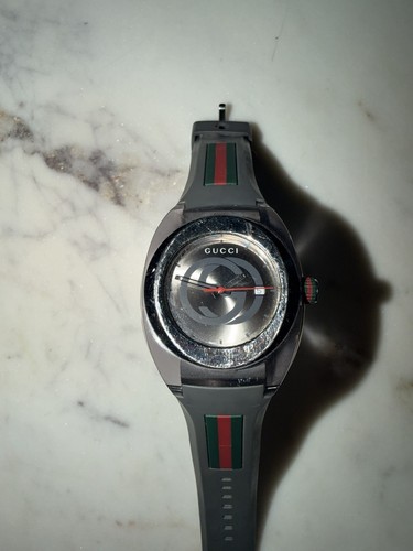 Gucci sync 137 swiss - sync, quartz