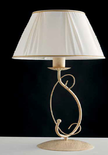 Lume ferro battuto - in,