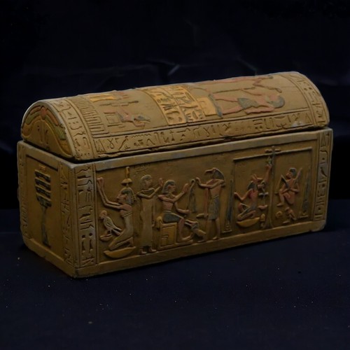 Antica scatola bara mitologia