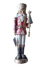 Schiaccianoci, Soldato in