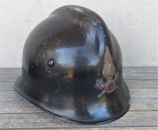 Casco vintage VV.FF. anni '70 con fregio originale del 52° Distaccamento