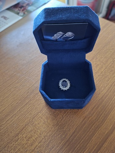 Anello oro con - in,