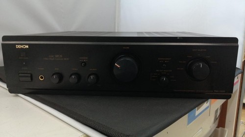 Amplificatore stereo integrato