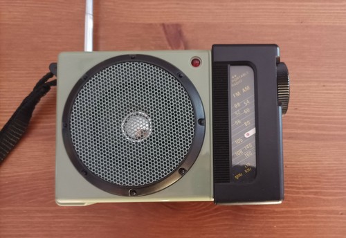 Radio portatile vintage - vintage,