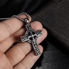 Nuova collana uomo irlandese