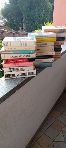 Lotto vecchi libri - lotto,