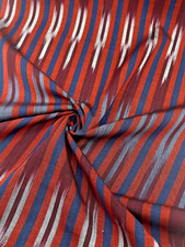 Tessuto Kutnu di Seta Lussuoso